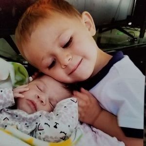 Meet your Posher, Carrie